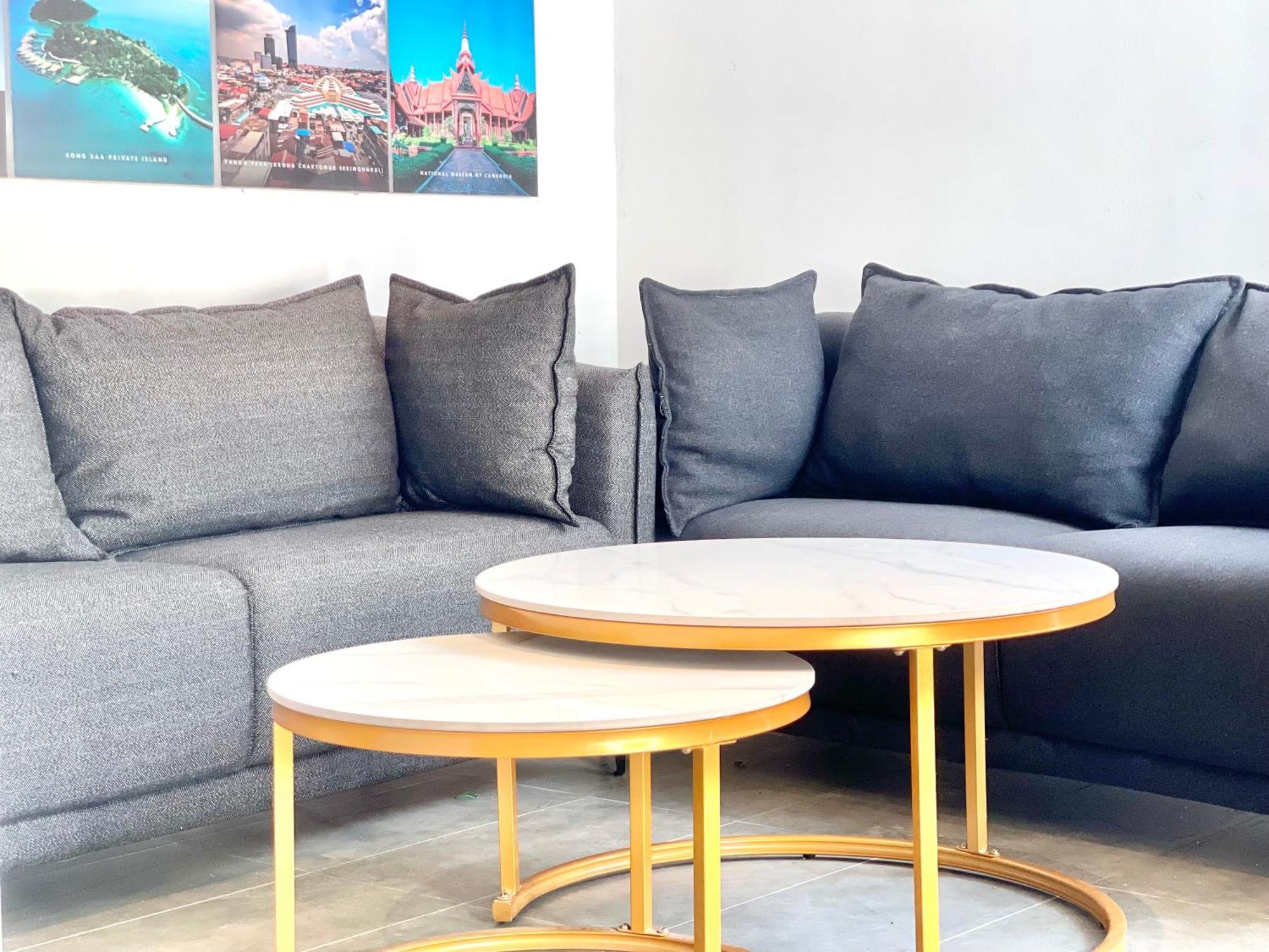 Sky Hotel Central Phnom Penh - Rooms & Apartments 외부 사진