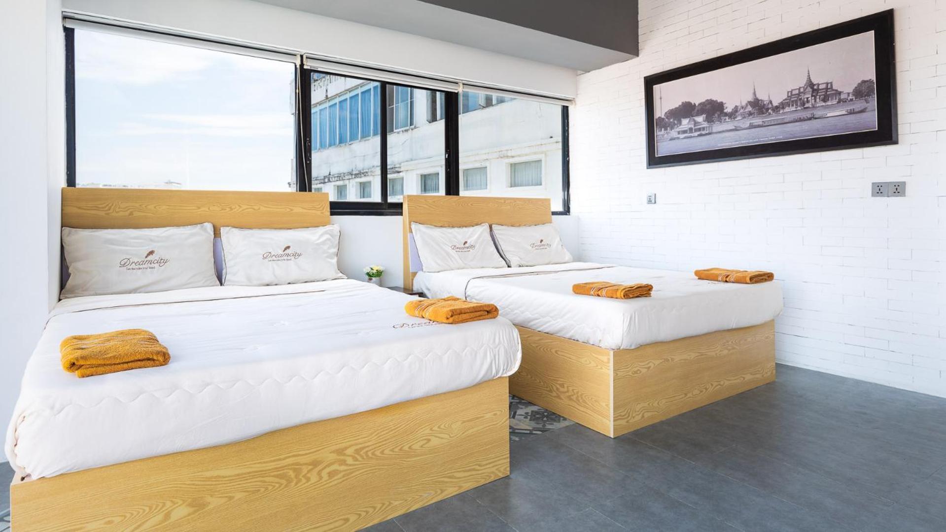Sky Hotel Central Phnom Penh - Rooms & Apartments 외부 사진