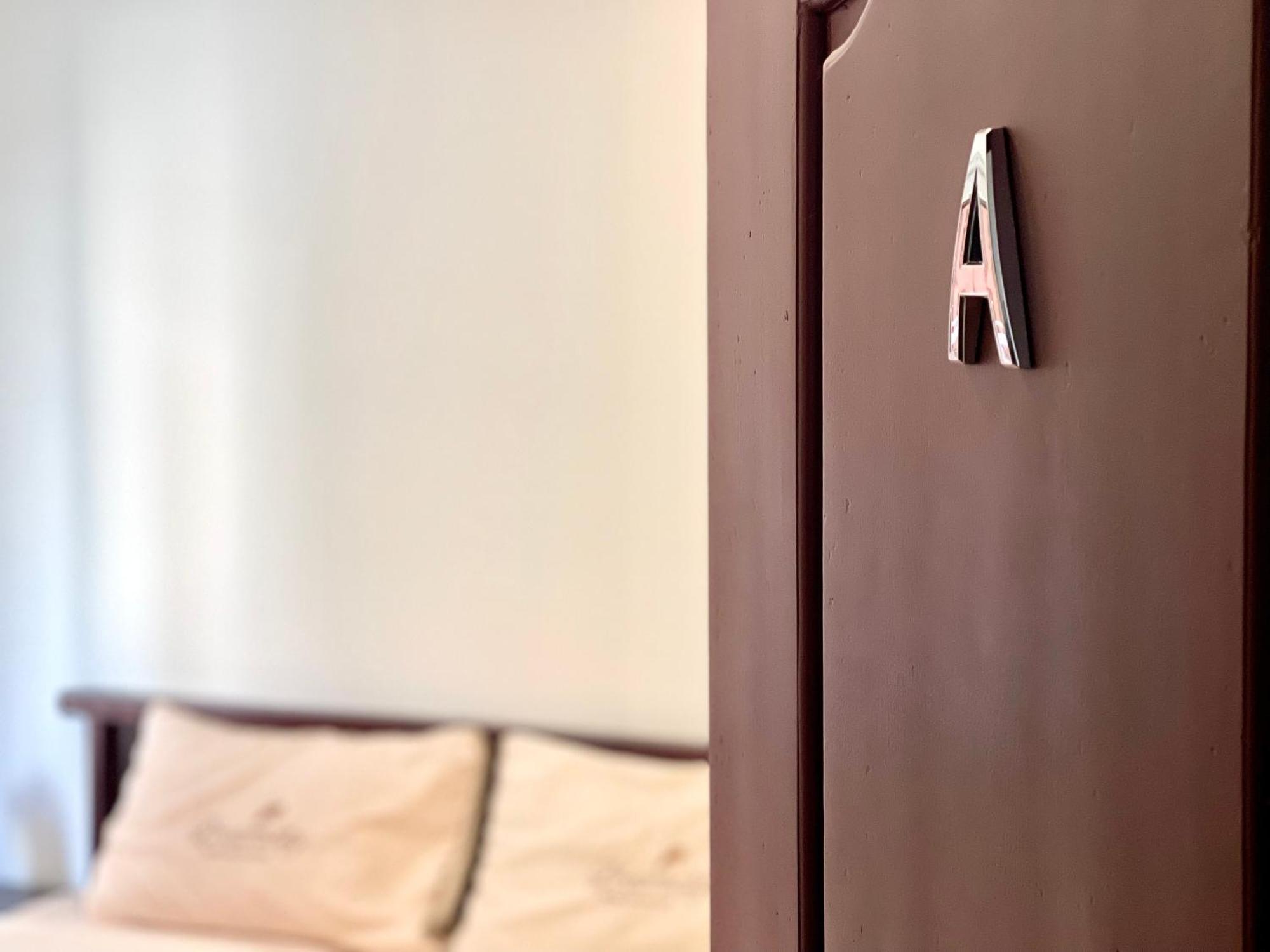 Sky Hotel Central Phnom Penh - Rooms & Apartments 외부 사진