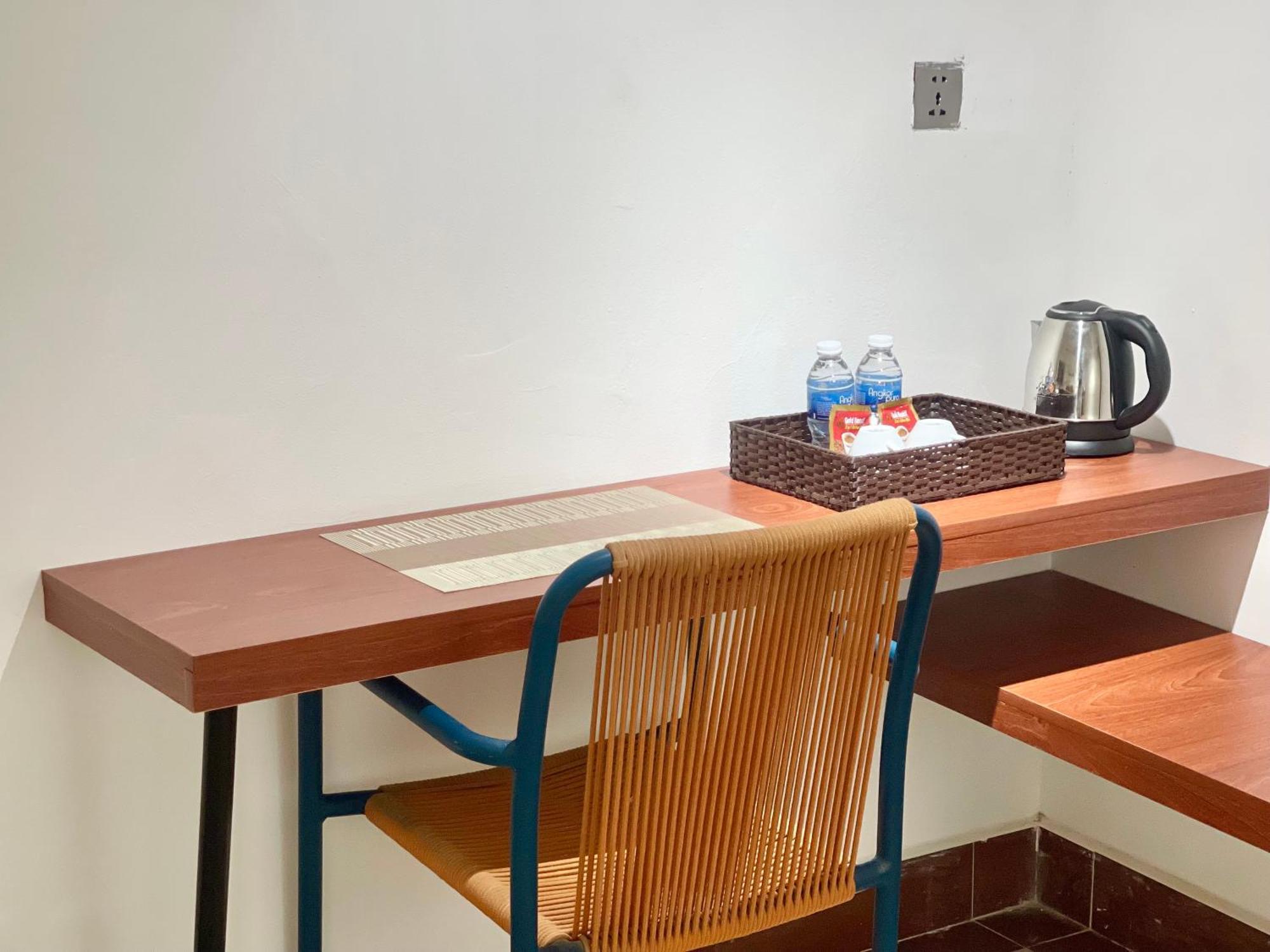 Sky Hotel Central Phnom Penh - Rooms & Apartments 외부 사진