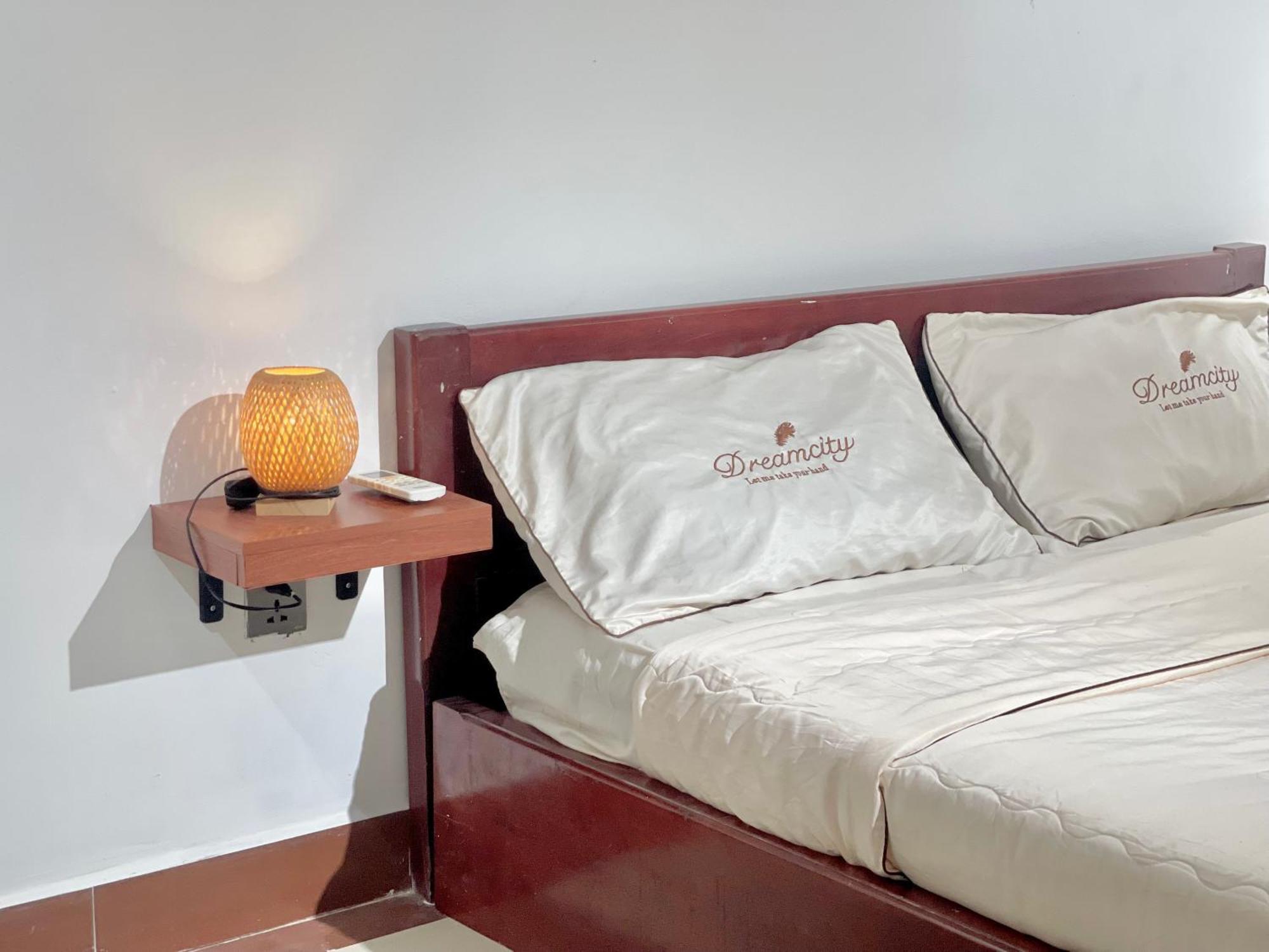 Sky Hotel Central Phnom Penh - Rooms & Apartments 외부 사진