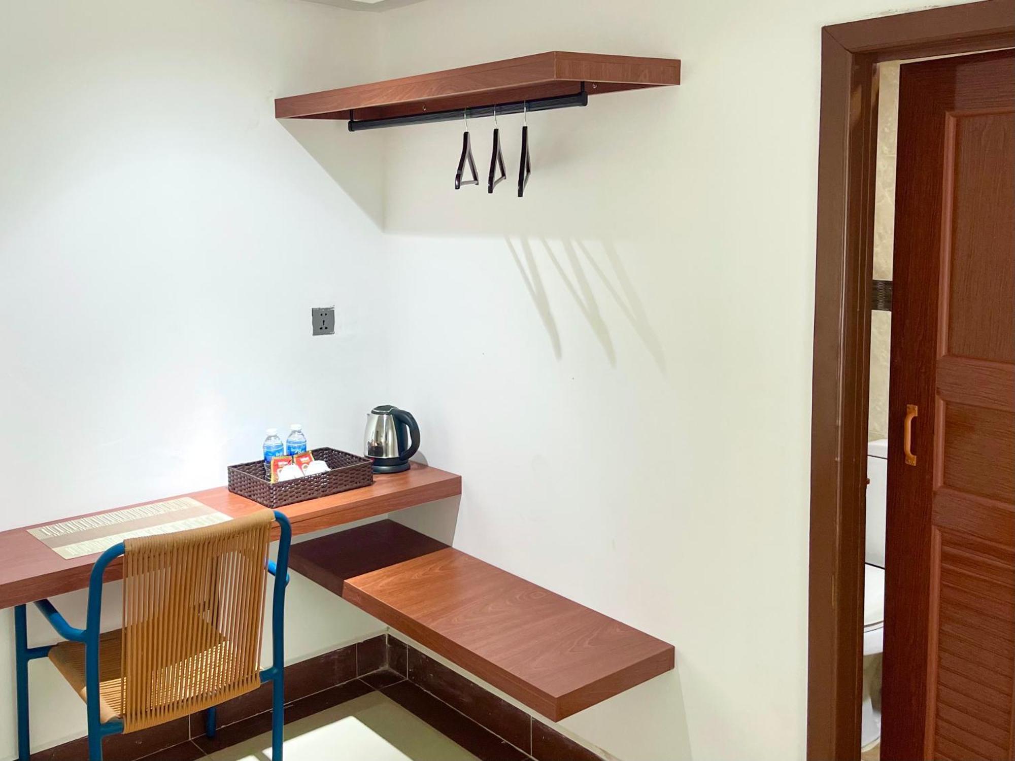 Sky Hotel Central Phnom Penh - Rooms & Apartments 외부 사진